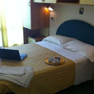 ** Hotel Maria Piera Italia